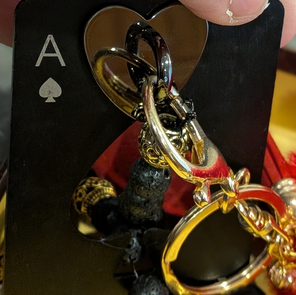 Elegant Red Tassel and Pom Pom Keychain - Picture 5 of 15